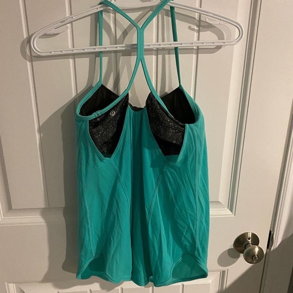 Lululemon Tank Top with built in bra - Picture 2 of 3